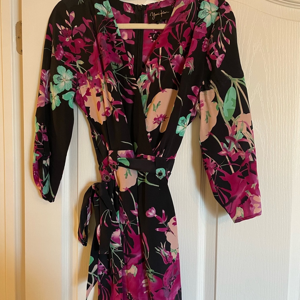 Yumi Kim size M floral romper